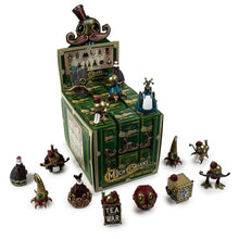 Load image into Gallery viewer, Kidrobot Doktor A The Mechtorians Vinyl Figure Sealed Case