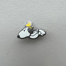 Load image into Gallery viewer, Snoopy &amp; Woodstock Enamel Pin