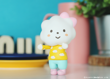 Load image into Gallery viewer, Fluffy House Miss Rainbow with Cotton Candy Style Vinyl Figure