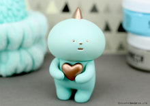 Load image into Gallery viewer, Fluffy House DYNO Robin Egg Blue Vinyl Figure